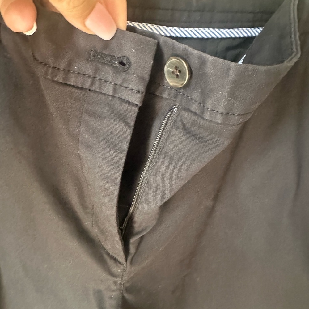 EUC TALBOTS Black Relaxed Chino Shorts Sz 12. No flaws, just too big for me. - Picture 4 of 10